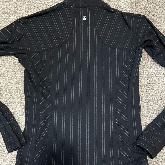 Lululemon Define Stripe Zip Up - Picture 4 of 5
